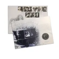 Royal Diamond Wedding Anniversary 2007 5£ BU Coin with Stamps