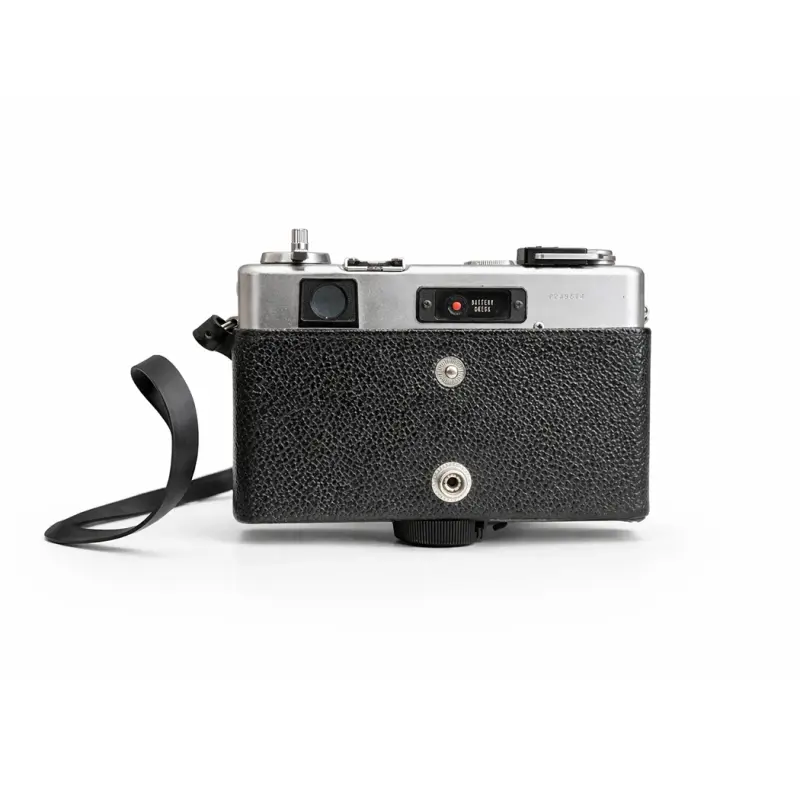 Vintage Yashica Electro 35 GSN  1970's Camera with original Leather pouch